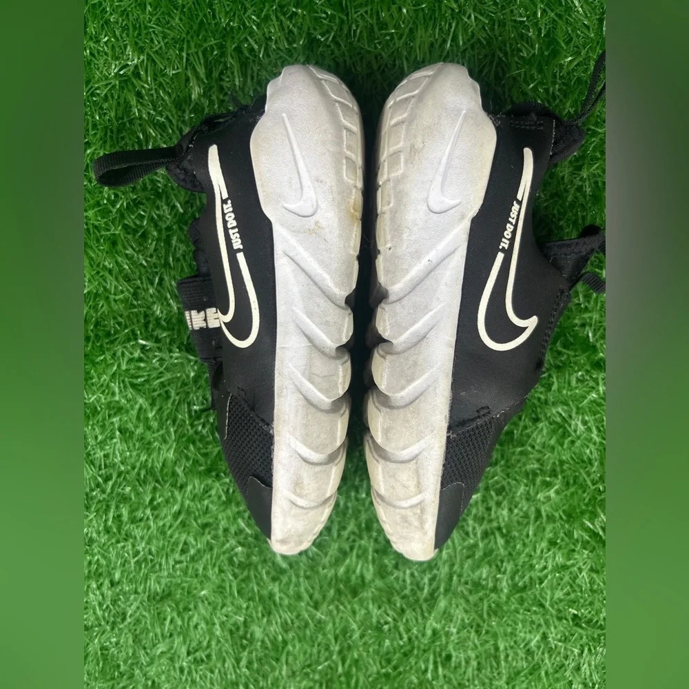 Nike Kids' Flex Runner 2 Sneaker Size 10.5‎ C